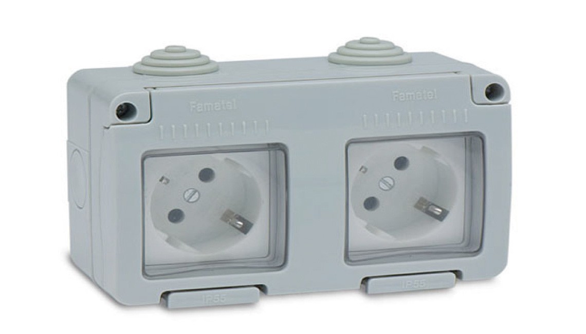 DOBLE BASE ENCHUFE T.T ESTANCO SUPERFICIE 16A 250V IP55 REF.19071