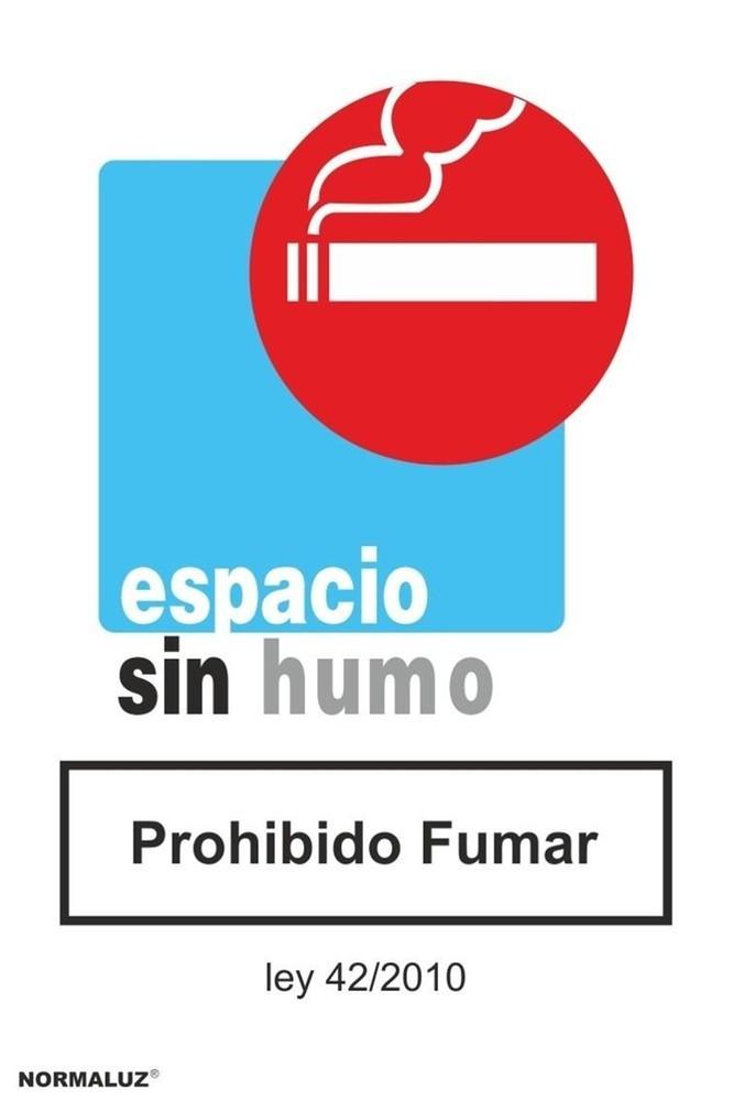 SEÑAL ADHESIVA ESPACIO SIN HUMO 15X20CM RD45552